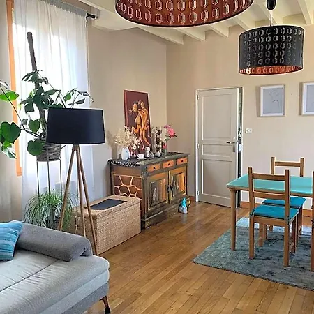 Maison De Ideale Avec Exterieur Villa Laval (Mayenne)
